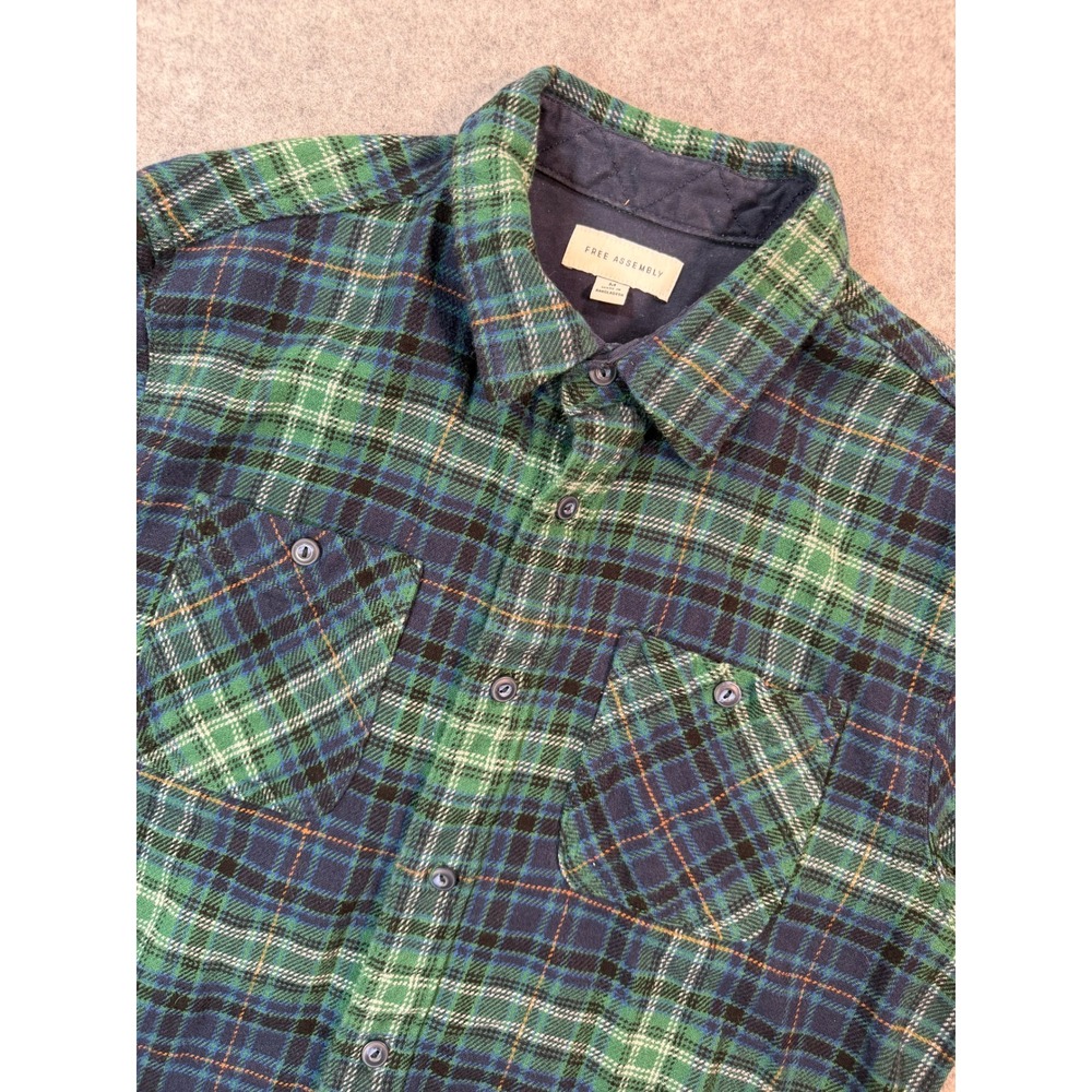 Free Assembly Mens Green Navy Blue‎ Plaid Flannel Button Down Shirt Size Medium